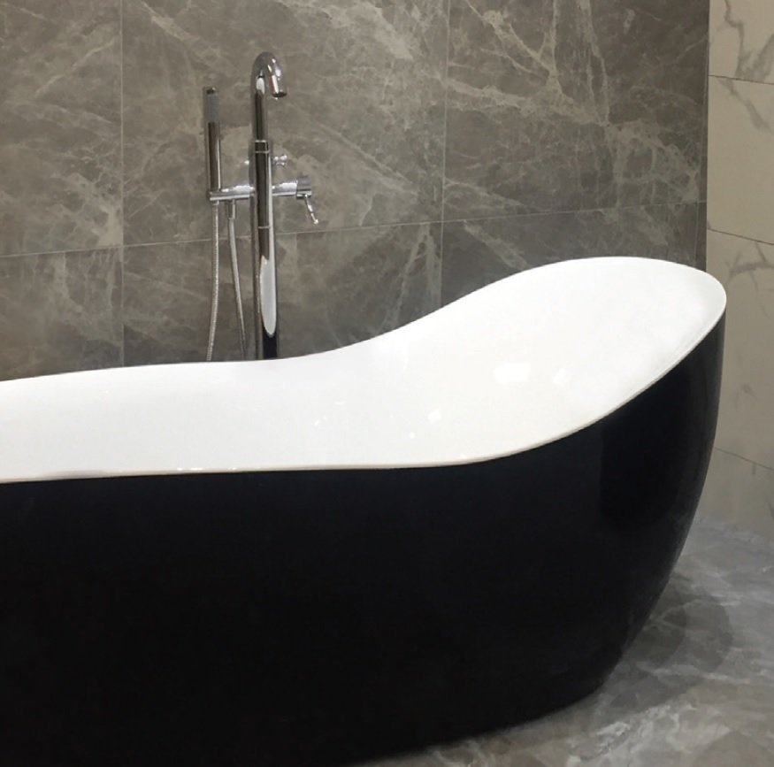 D37 2534BN Freestanding Tub Filler