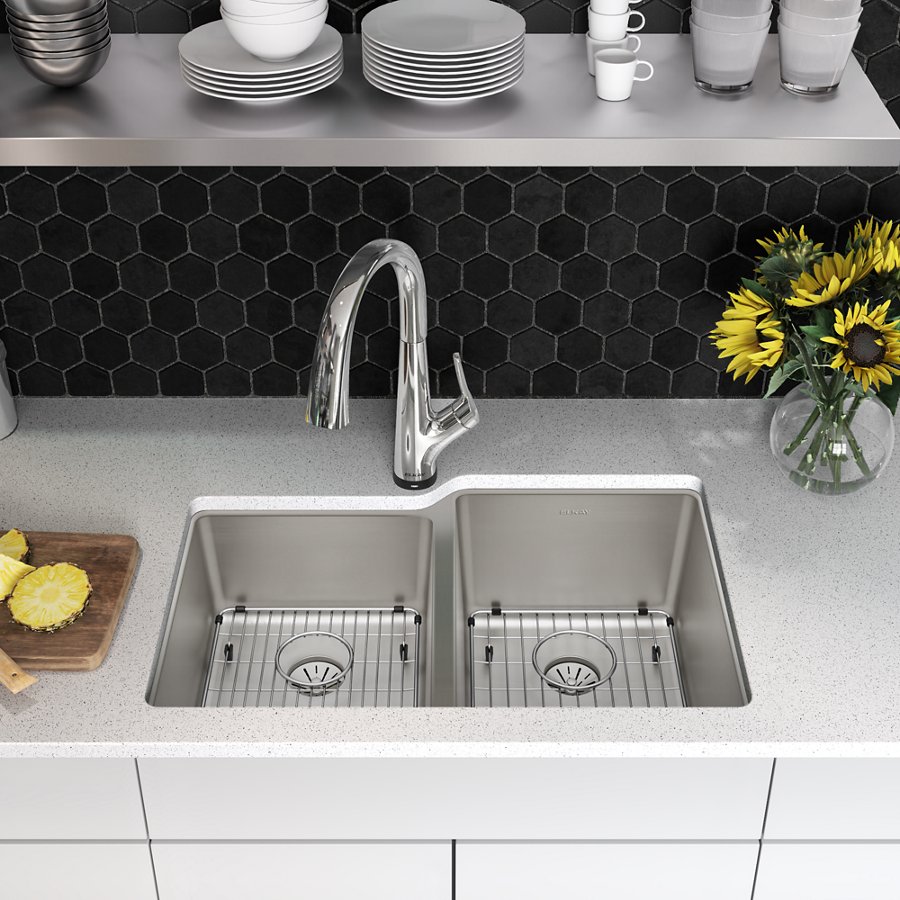 Lustertone Iconix® 16 Ga Stainless Steel 31-1/4" x 20-1/2" x 9" Offset 40/60 Bowl Umt Sink Kit w/Perfect Drain®&Fltr Fct